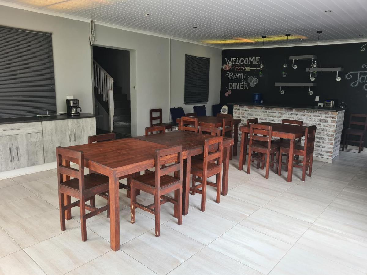 Berry Lane Guesthouse 크론스타드 외부 사진