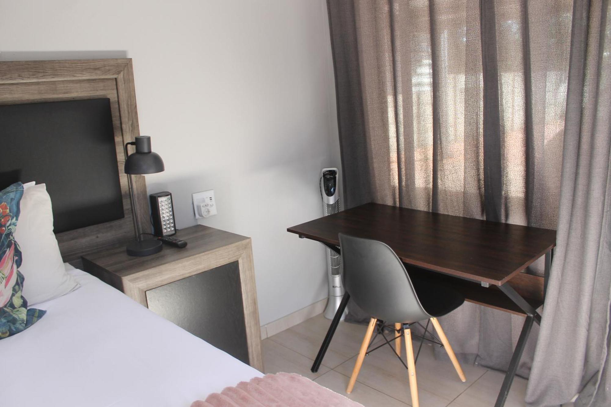 Berry Lane Guesthouse 크론스타드 외부 사진