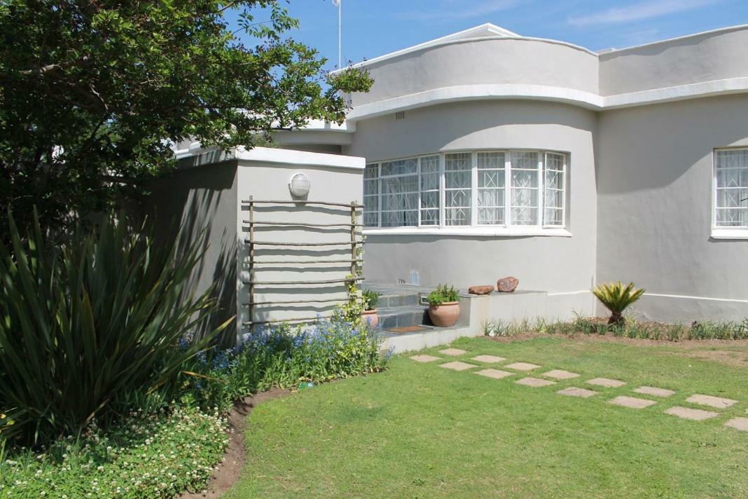Berry Lane Guesthouse 크론스타드 외부 사진